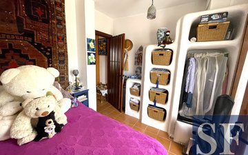 Property slide 10