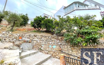Property slide 17
