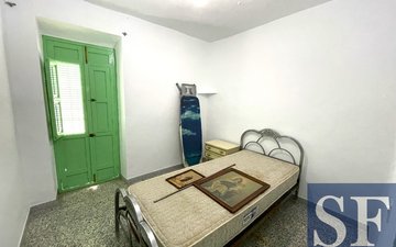 Property slide 7