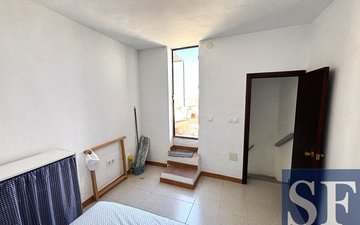 Property slide 11