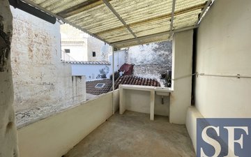 Property slide 15