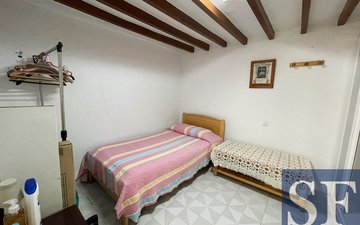 Property slide 6