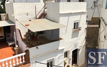 Property slide 20