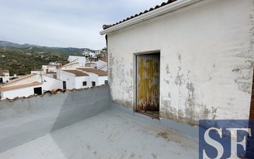 Property slide 18