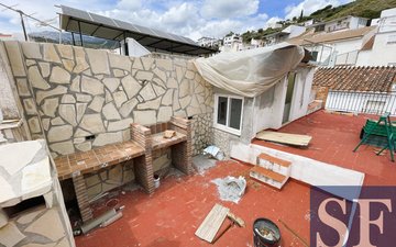 Property slide 17