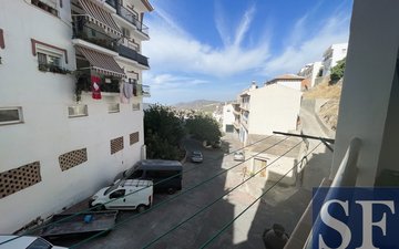 Property slide 16