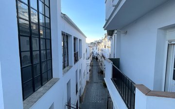 Property slide 20