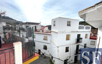 Property slide 19