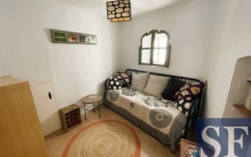 Property slide 4