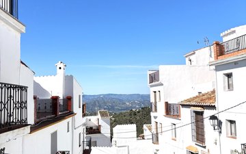 Property slide 15