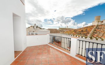 Property slide 15