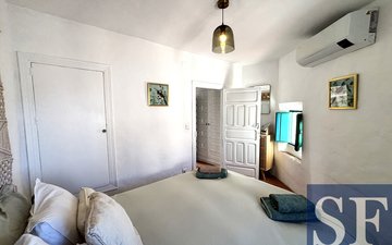 Property slide 10