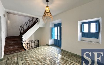 Property slide 6