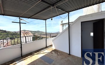 Property slide 14