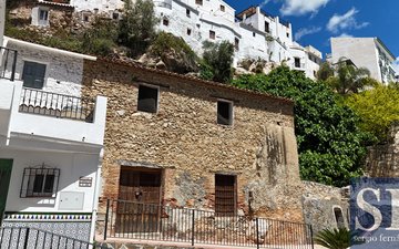 Property slide 17