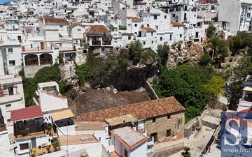 Property slide 19