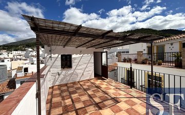 Property slide 14