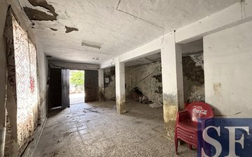 Property slide 15