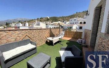 Property slide 19