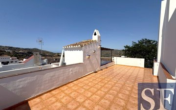 Property slide 17