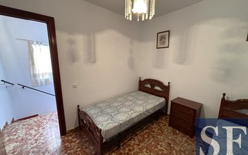 Property slide 10