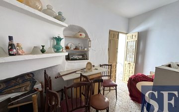 Property slide 15