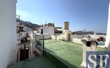 Property slide 9