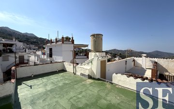 Property slide 10