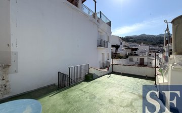 Property slide 12