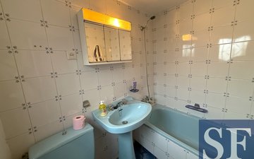 Property slide 15