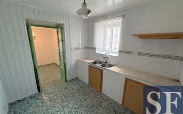 Property slide 4