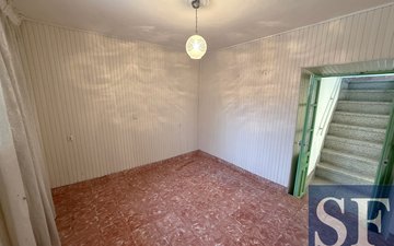 Property slide 6