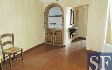 Property slide 4