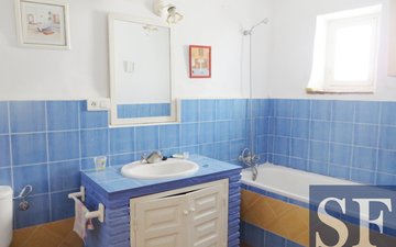 Property slide 9
