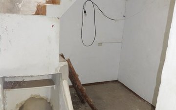 Property slide 6