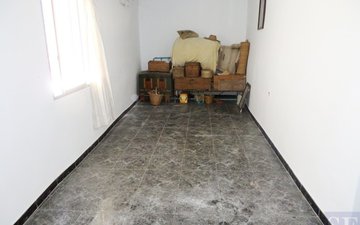 Property slide 7