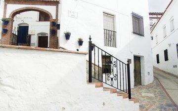 Property slide 12