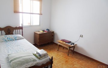 Property slide 8