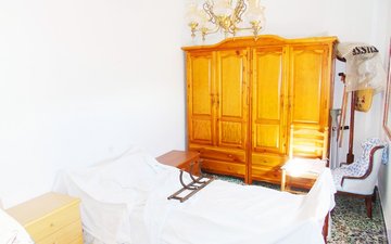 Property slide 5