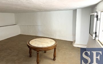 Property slide 14