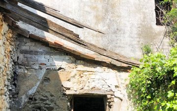 Property slide 4