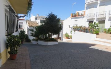 Property slide 16