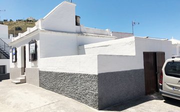 Property slide 15
