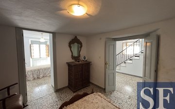 Property slide 14
