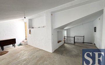 Property slide 15