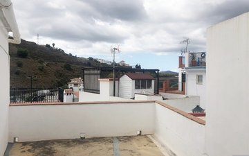 Property slide 12