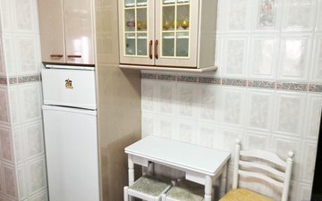 Property slide 10
