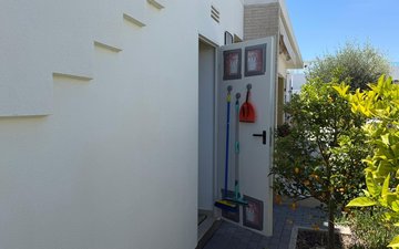 Property slide 50