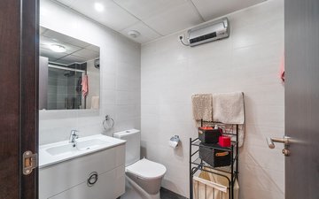 Property slide 21