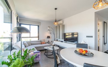Property slide 20